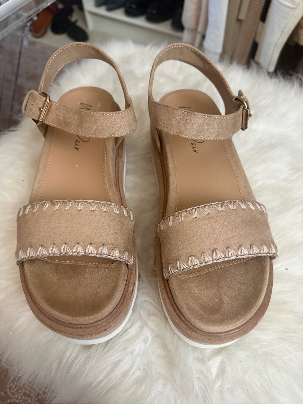 Wild Pair Tan Wedge Sandals with Ankle Strap Brand New Size 8